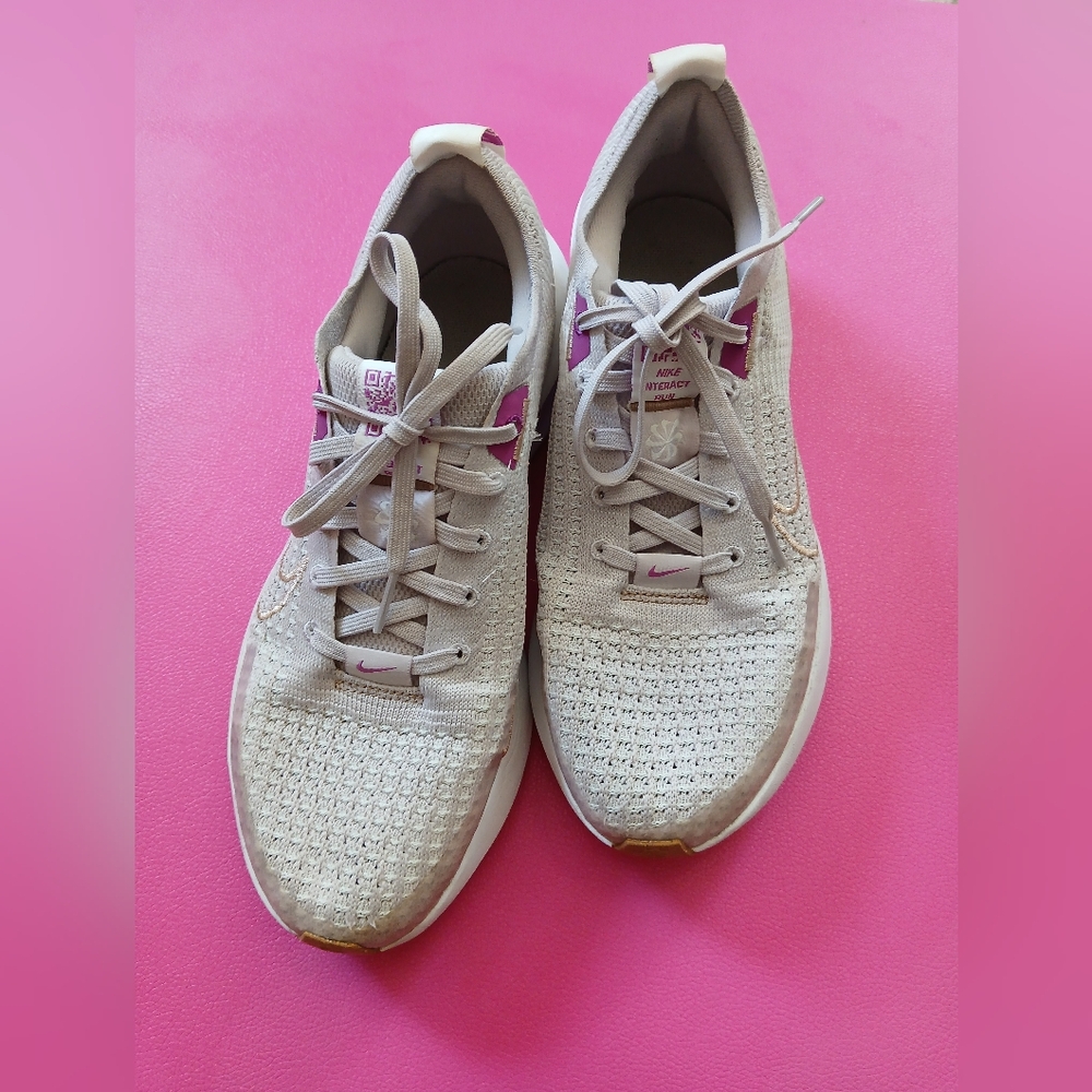 Women's Nikes